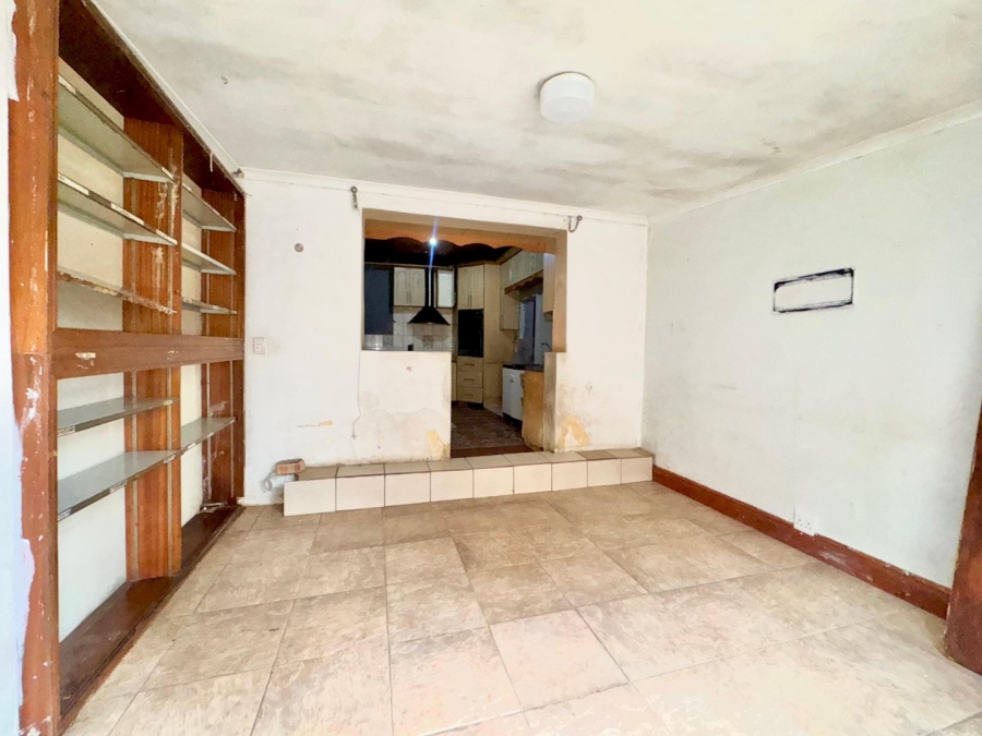 5 Bedroom Property for Sale in Woodstock Western Cape